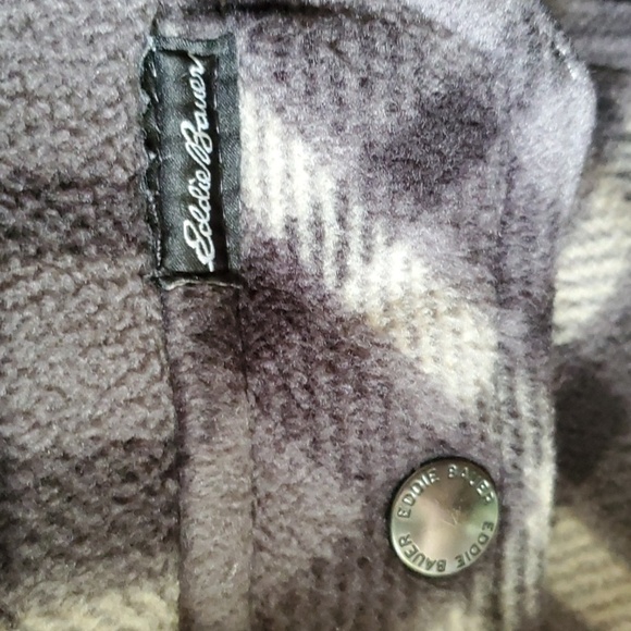 Eddie Bauer Black and Gray Plaid Flannel Shacket  2XL - Picture 5 of 12